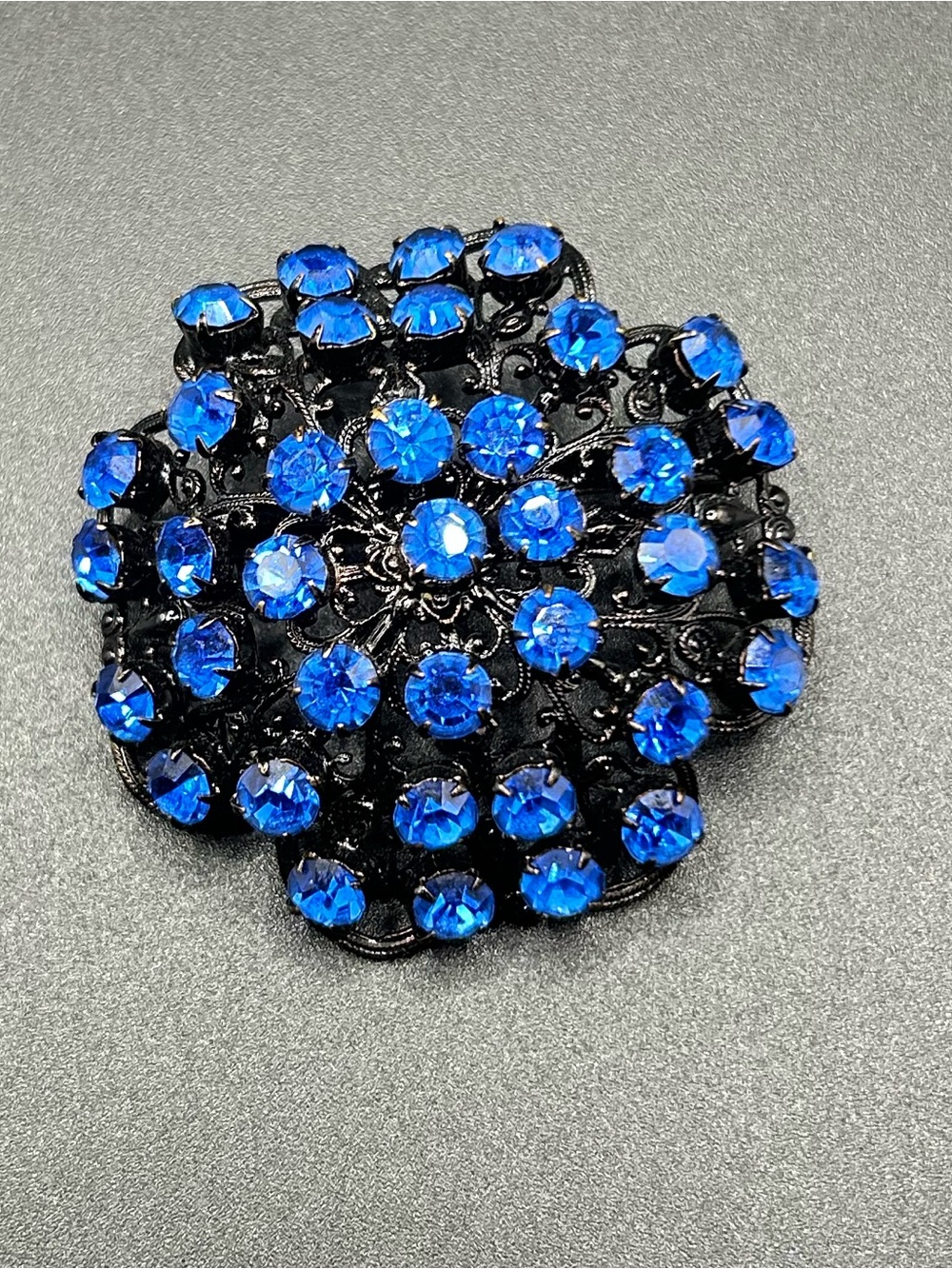 Vintage Cobalt Blue Brooch